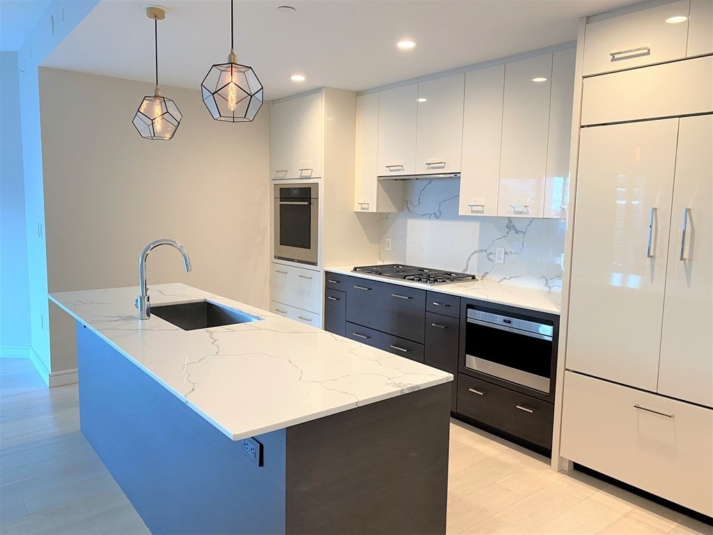 110 Broad Street, Unit 503 Boston, MA 02110 - Photo 3 of 12