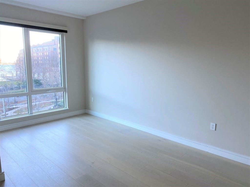 110 Broad Street, Unit 503 Boston, MA 02110 - Photo 6 of 12