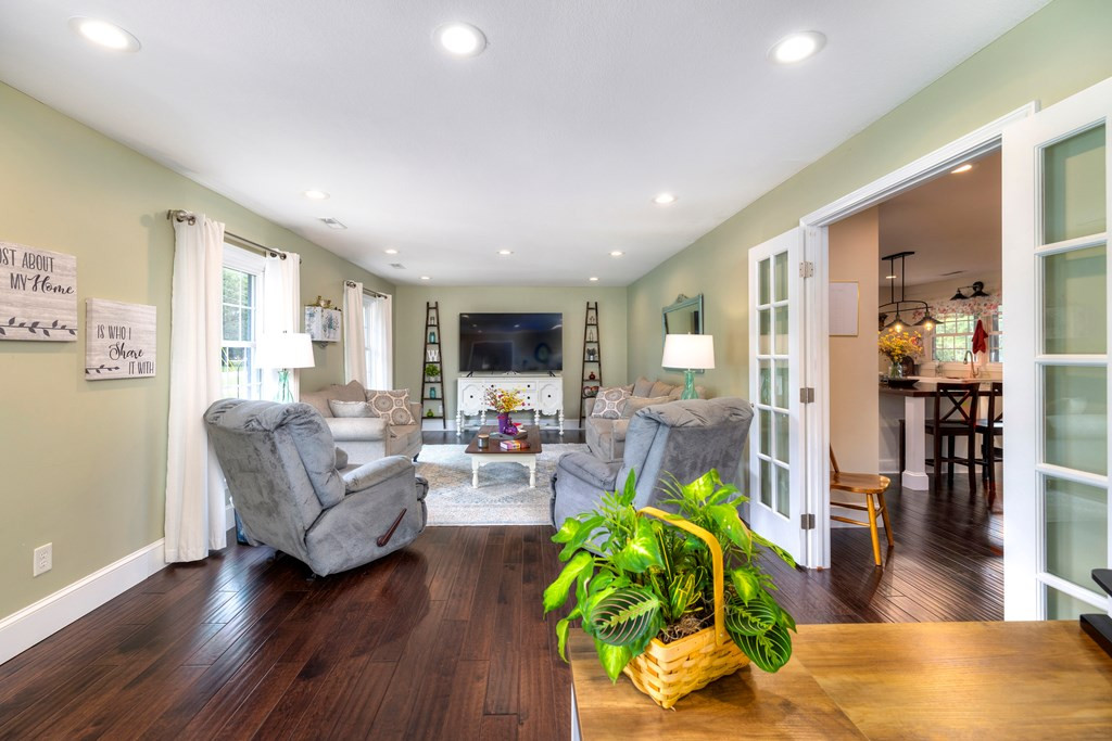 5710 St Charles Road Mayesville, SC 29104 - Photo 17 of 49 Gallery Image 17
