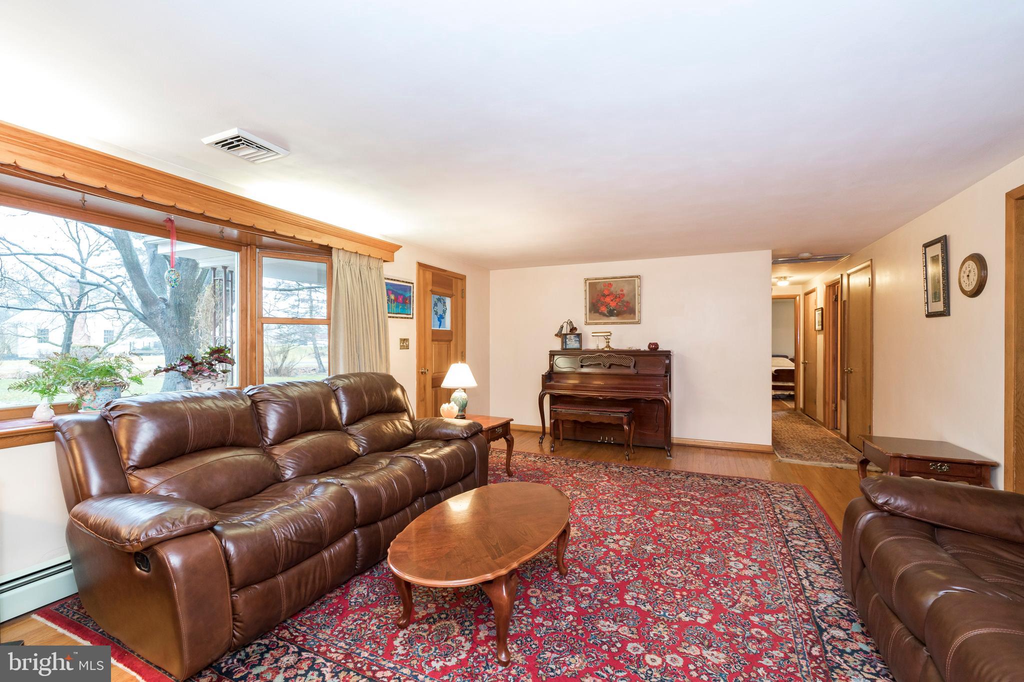 602 Halteman Road Souderton, PA 18964 - Photo 4 of 26 Gallery Image 4