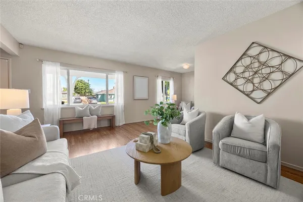 $1,050,000 | 1836 West Southgate Avenue, Fullerton, CA 92833