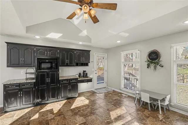 $415,000 | 6015 Northeast Gladstone Lane, Kansas City, MO 64119