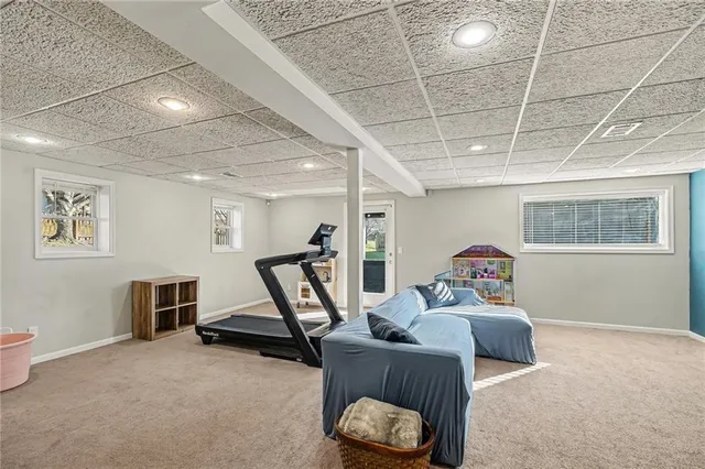 $415,000 | 6015 Northeast Gladstone Lane, Kansas City, MO 64119