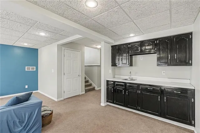 $415,000 | 6015 Northeast Gladstone Lane, Kansas City, MO 64119