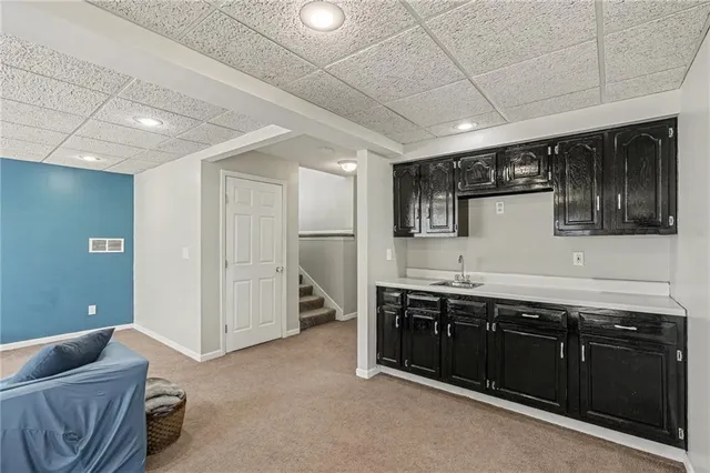 $415,000 | 6015 Northeast Gladstone Lane, Kansas City, MO 64119