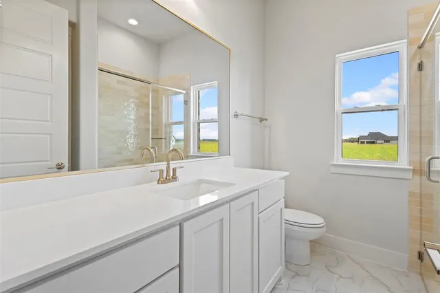 $699,900 | 153 Lila Lake Drive, Waxahachie, TX 75165