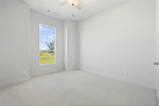 $699,900 | 153 Lila Lake Drive, Waxahachie, TX 75165