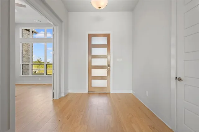 $699,900 | 153 Lila Lake Drive, Waxahachie, TX 75165