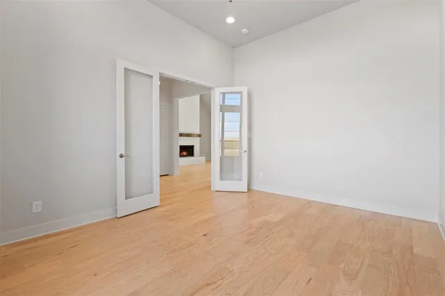 $699,900 | 153 Lila Lake Drive, Waxahachie, TX 75165