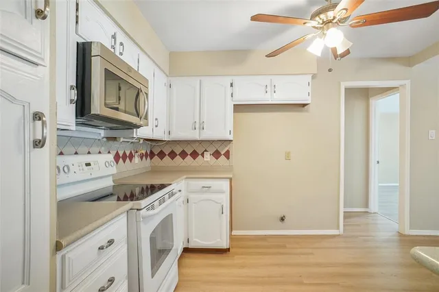 $450,000 | 802 Chipwood Court, Euless, TX 76039