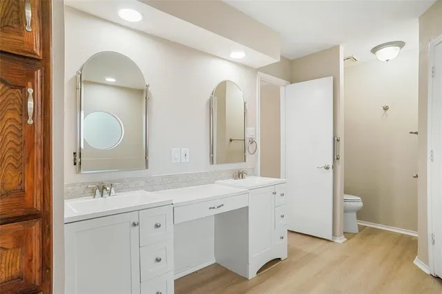 $450,000 | 802 Chipwood Court, Euless, TX 76039