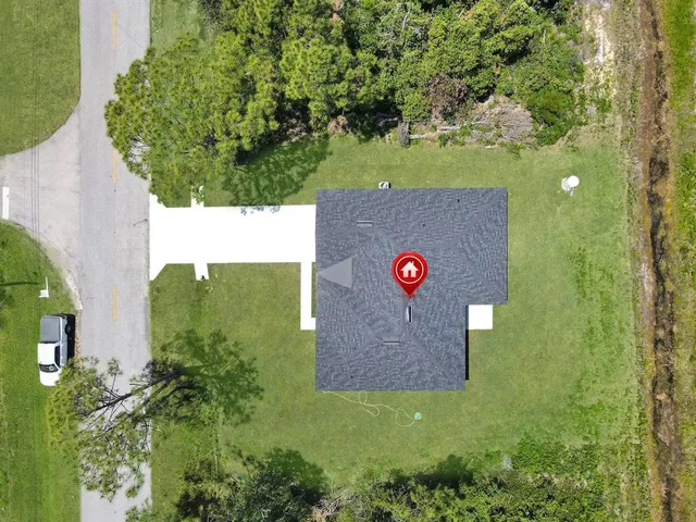 $314,900 | 7744 Sun N Lake Boulevard, Sebring, FL 33872