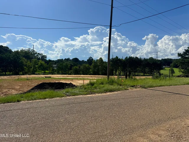 $450,000 | 4821 Old Byram Road, Jackson, MS 39212