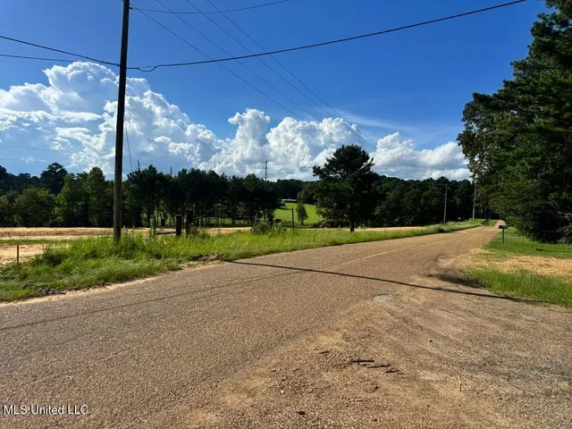 $450,000 | 4821 Old Byram Road, Jackson, MS 39212