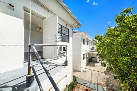 $1,535,000 | 7320 Carlyle Avenue, Miami Beach, FL 33141