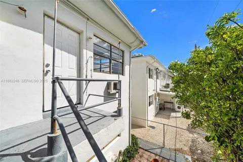 $1,535,000 | 7320 Carlyle Avenue, Miami Beach, FL 33141