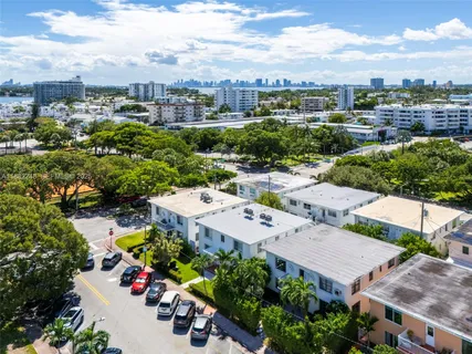 $1,535,000 | 7320 Carlyle Avenue, Miami Beach, FL 33141