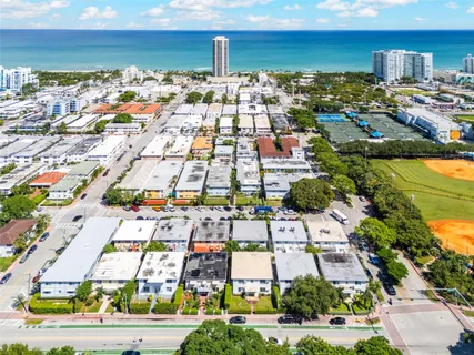 $1,535,000 | 7320 Carlyle Avenue, Miami Beach, FL 33141