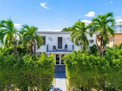 $1,535,000 | 7320 Carlyle Avenue, Miami Beach, FL 33141