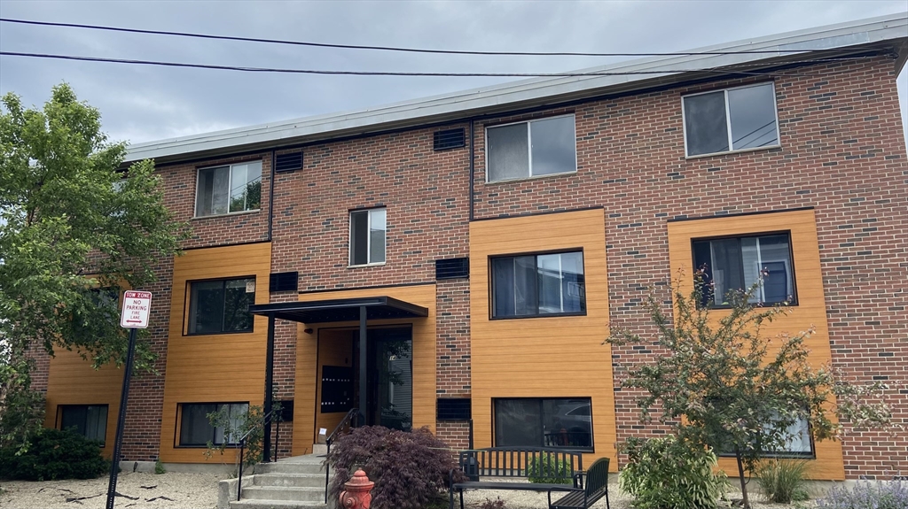 14 Murdock Street, Unit 27 Somerville, MA 02145 - Photo 12 of 12