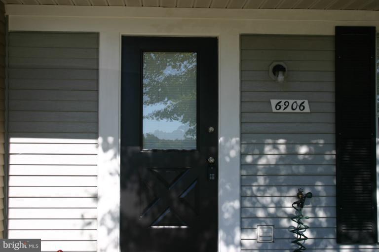 6906 Villa-Del-Rey Court Springfield, VA 22150 - Photo 7 of 23 a view of front door