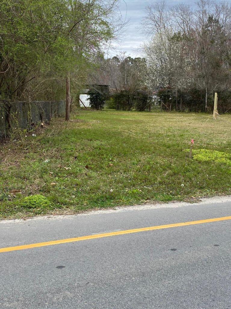 114 Magnolia Street Bonneau, SC 29431 - Photo 1 of 3 20210316020956372196000000-o