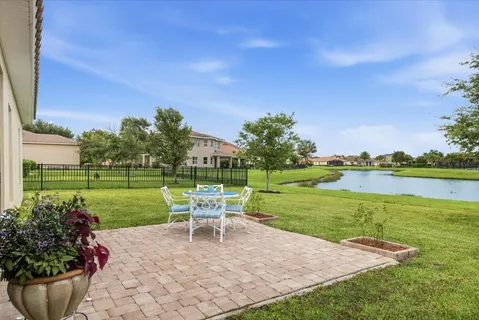 $489,000 | 2024 Albany Terrace Southwest, Vero Beach, FL 32968