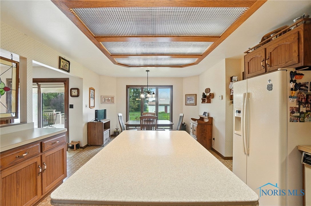 10464 Five Point Road Perrysburg, OH 43551 - Photo 24 of 48 Gallery Image 24