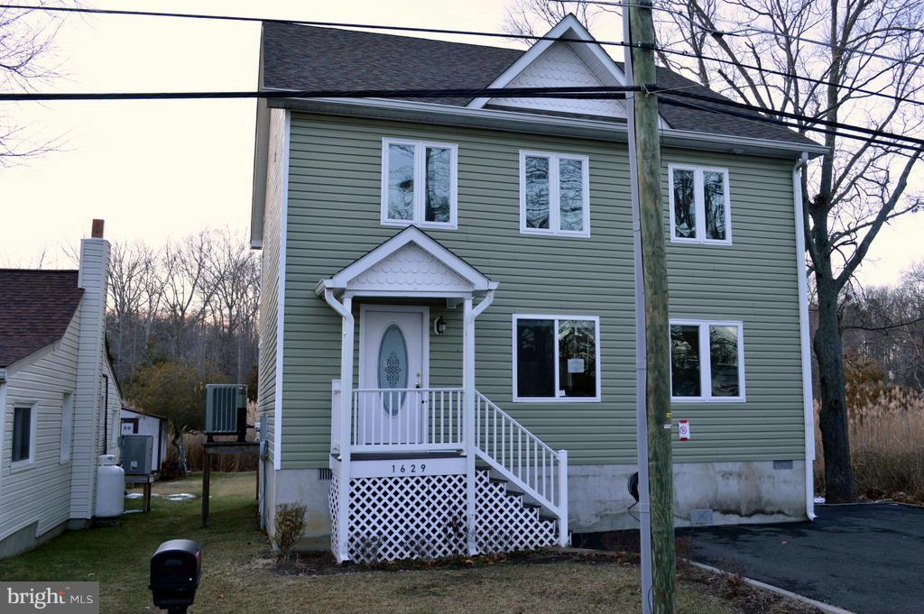 1629 Columbia Beach Road Shady Side, MD 20764 - Photo 2 of 21 Exterior (Front)