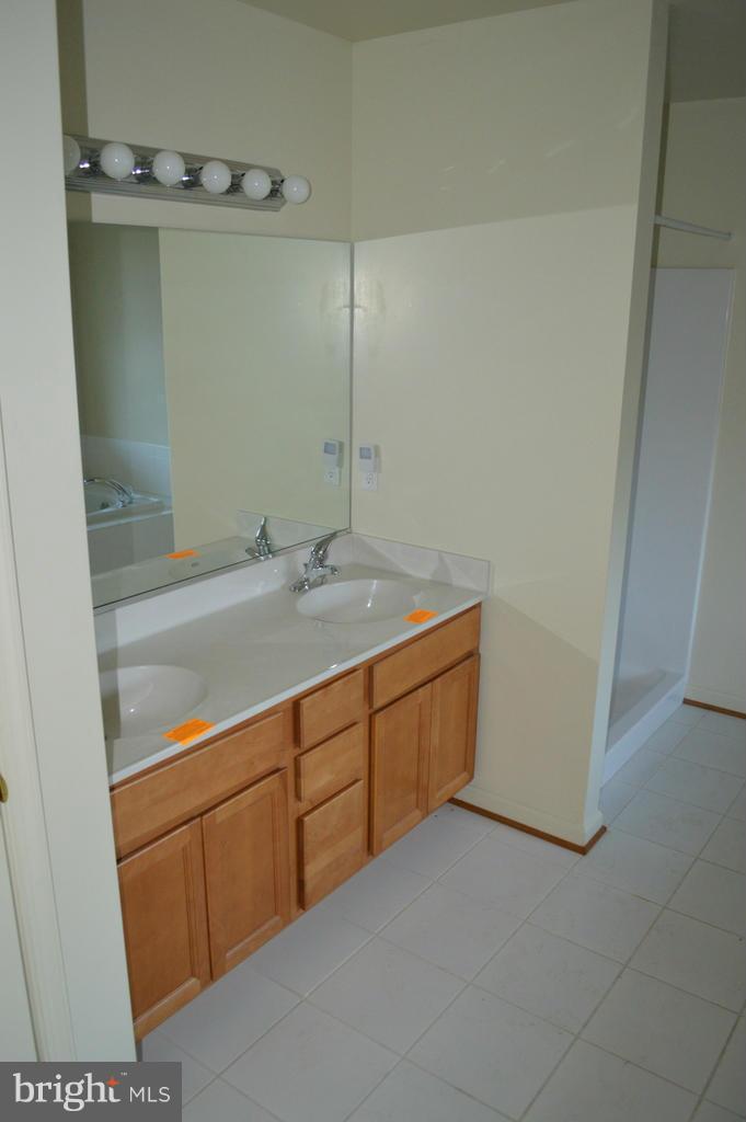 1629 Columbia Beach Road Shady Side, MD 20764 - Photo 13 of 21 Bath (Master)
