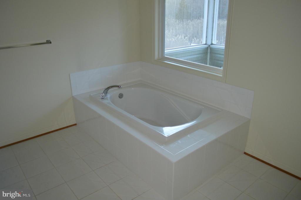 1629 Columbia Beach Road Shady Side, MD 20764 - Photo 14 of 21 Bath (Master)