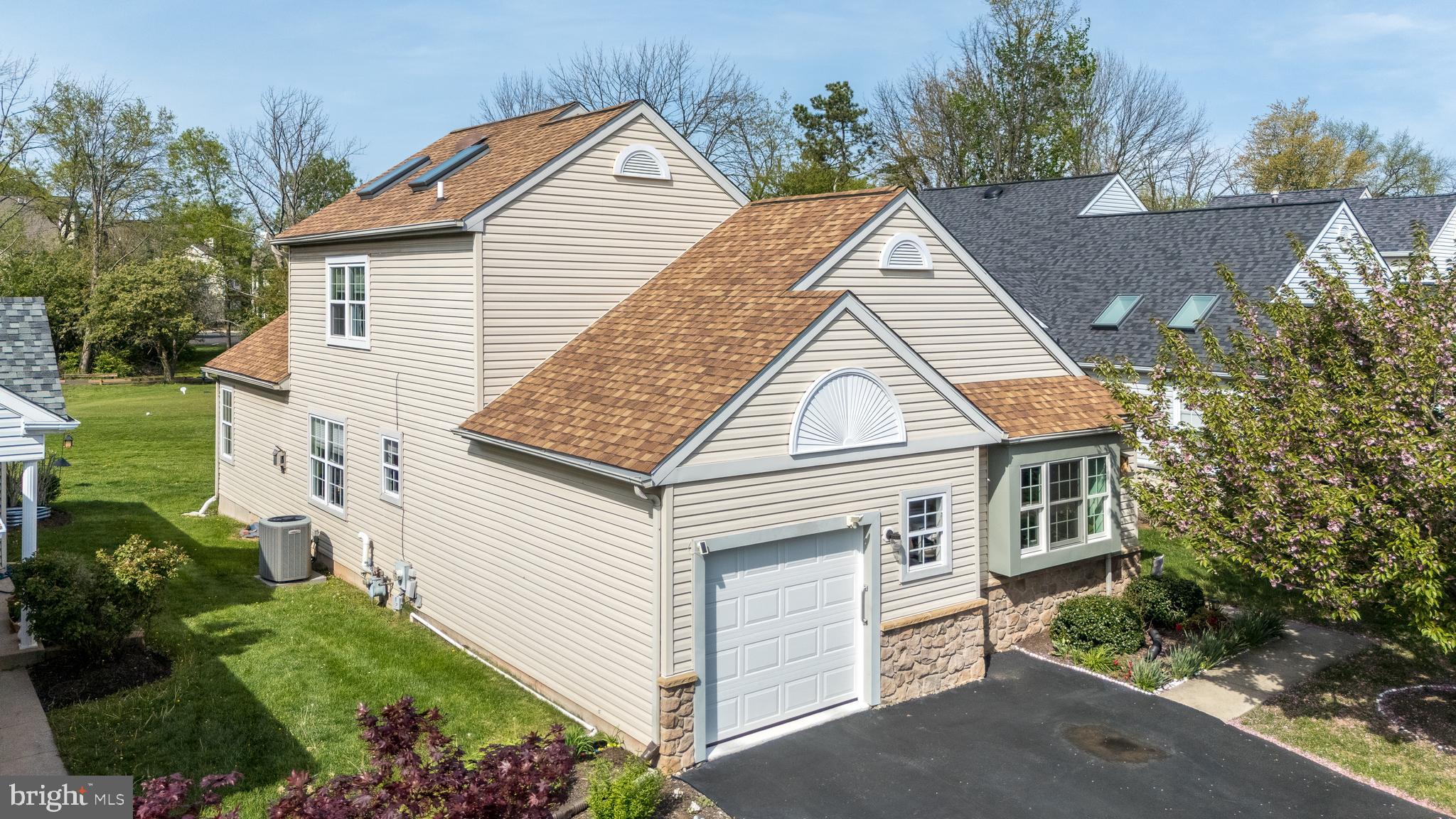 24 Longcross Road Royersford, PA 19468 - Photo 1 of 50 Gallery Image 1