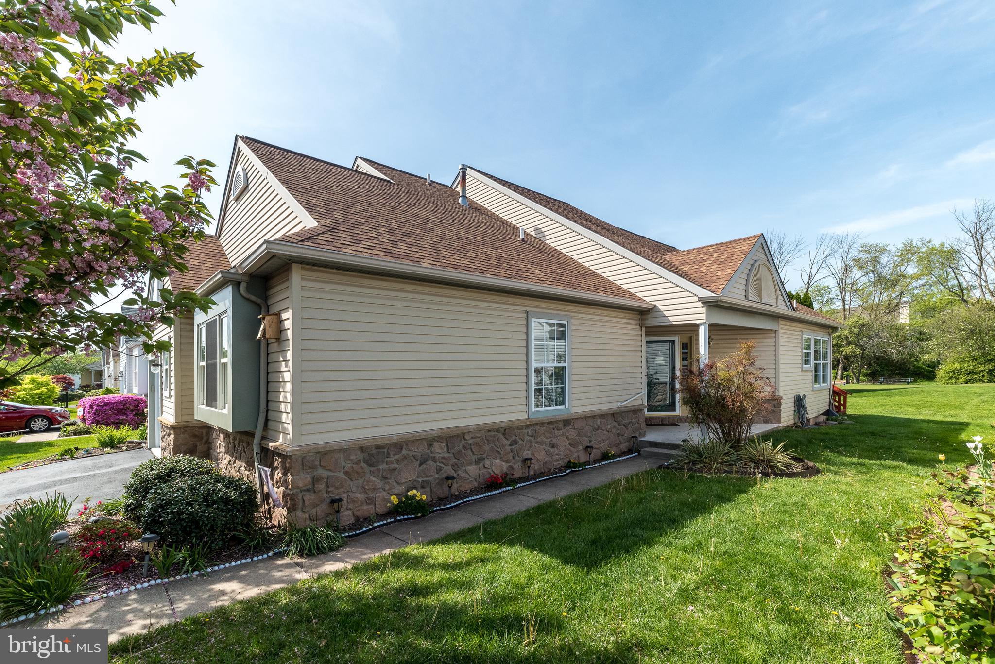 24 Longcross Road Royersford, PA 19468 - Photo 3 of 50 Gallery Image 3