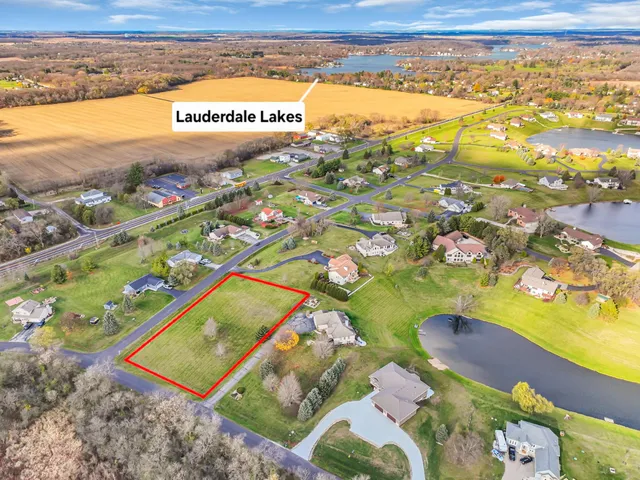 $725,000 | Lt40 Lakeshore Avenue, Sugar Creek, WI 53121