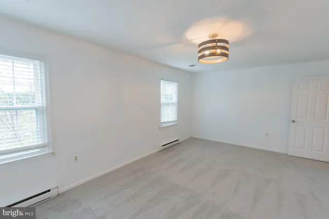 $1,900 | 28 Newington Court North, Charles Town, WV 25414