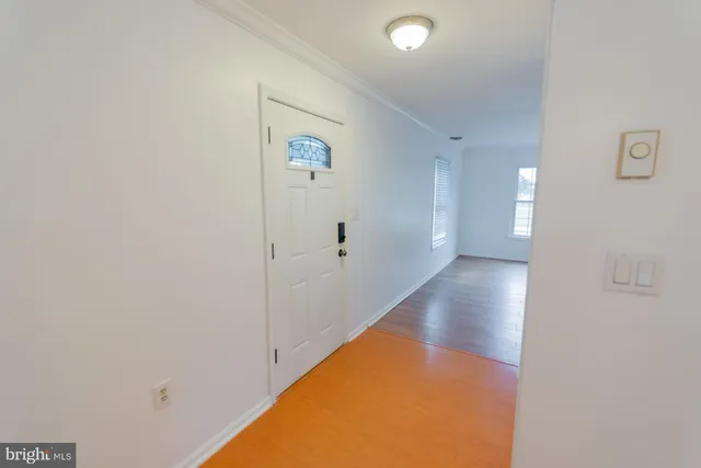 $1,900 | 28 Newington Court North, Charles Town, WV 25414