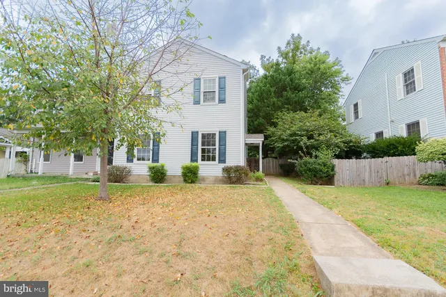 $1,900 | 28 Newington Court North, Charles Town, WV 25414