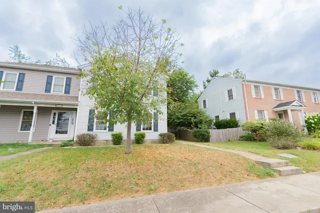 $1,900 | 28 Newington Court North, Charles Town, WV 25414