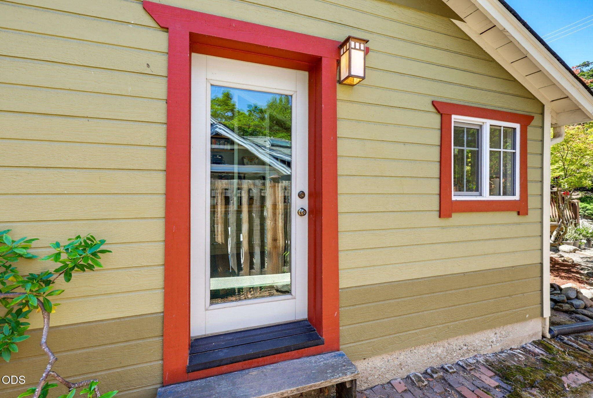 75 Dewey Street Ashland, OR 97520 - Photo 33 of 50