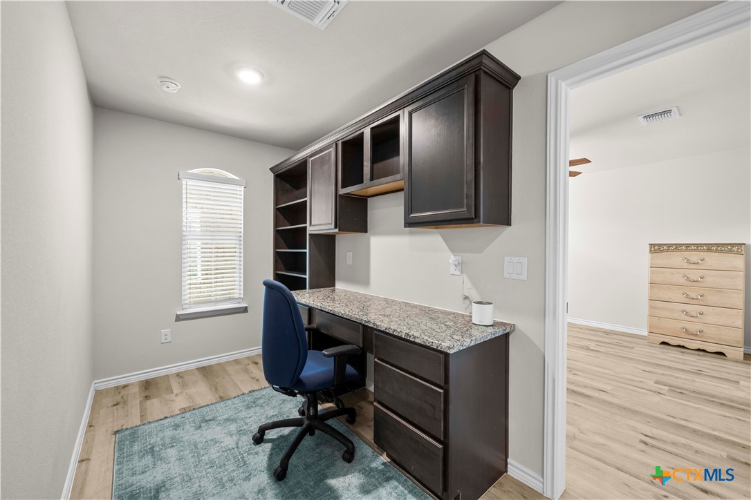 1305 Roma Street Harker Heights, TX 76548 - Photo 13 of 28 a workspace with furniture and window