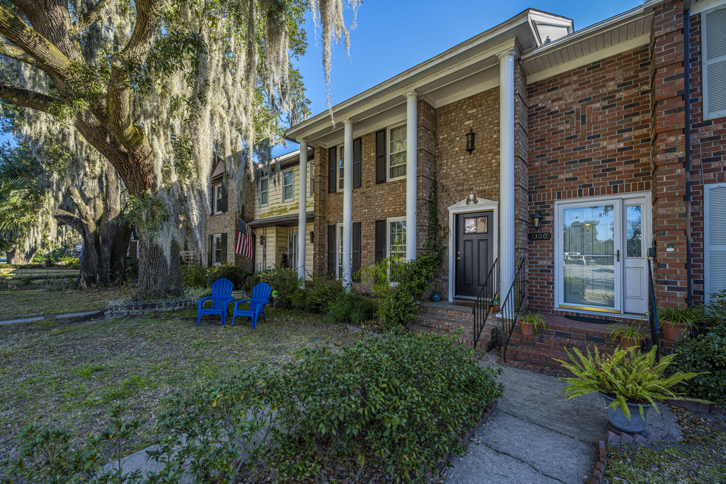 1302 Ashley Hall Road Charleston, SC 29407 - Photo 1 of 28 DSC_7159