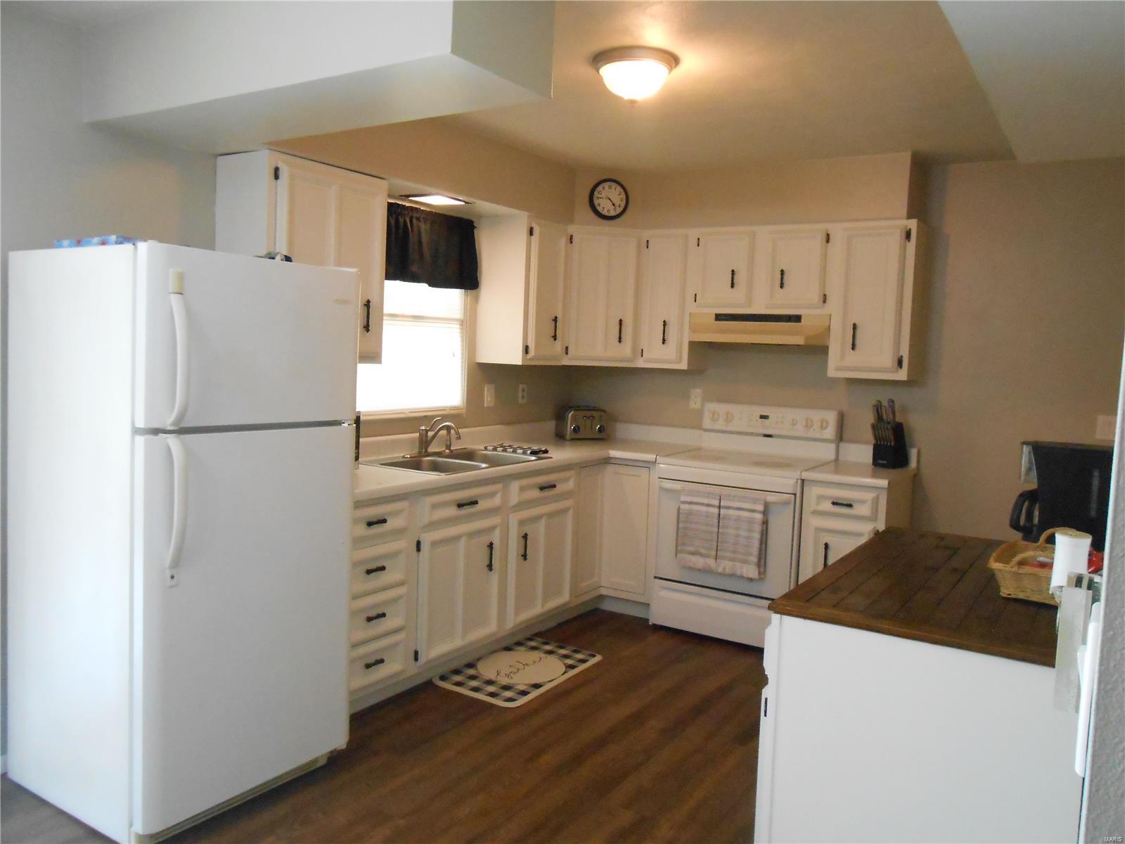 7409 Bethalto Road Bethalto, IL 62010 - Photo 11 of 38 Gallery Image 11
