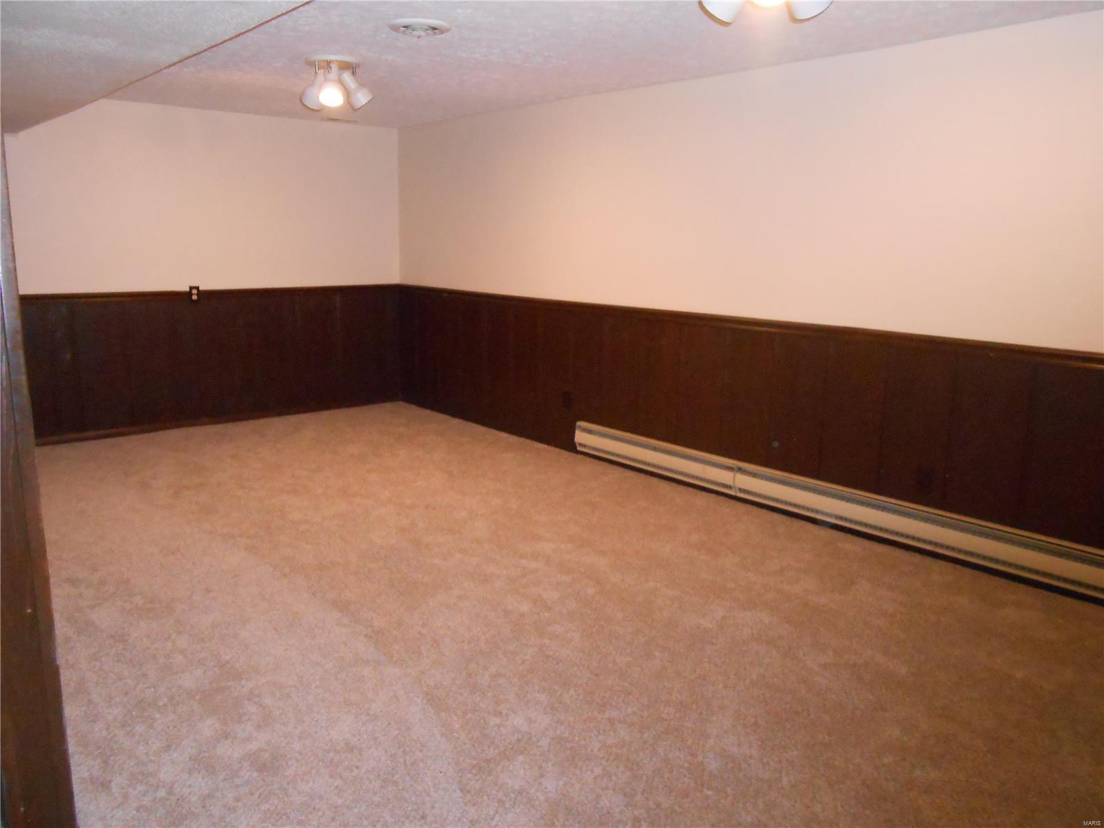 7409 Bethalto Road Bethalto, IL 62010 - Photo 28 of 38 Gallery Image 28