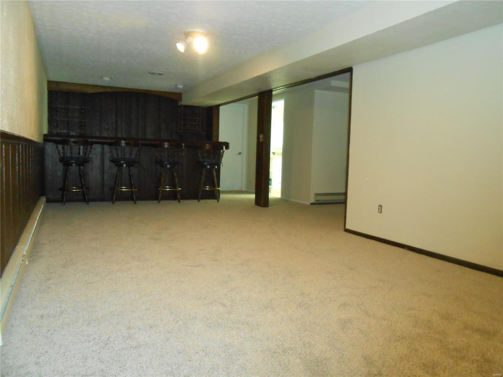 7409 Bethalto Road Bethalto, IL 62010 - Photo 29 of 38 Gallery Image 29