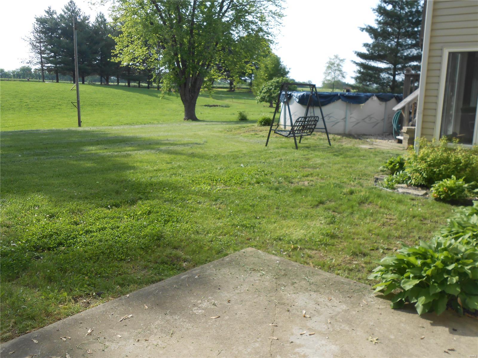 7409 Bethalto Road Bethalto, IL 62010 - Photo 36 of 38 Gallery Image 36