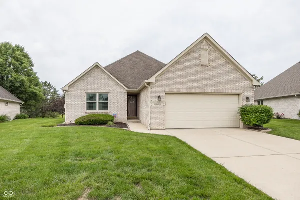 $315,000 | 1641 Grindstone Way, Greenfield, IN 46140