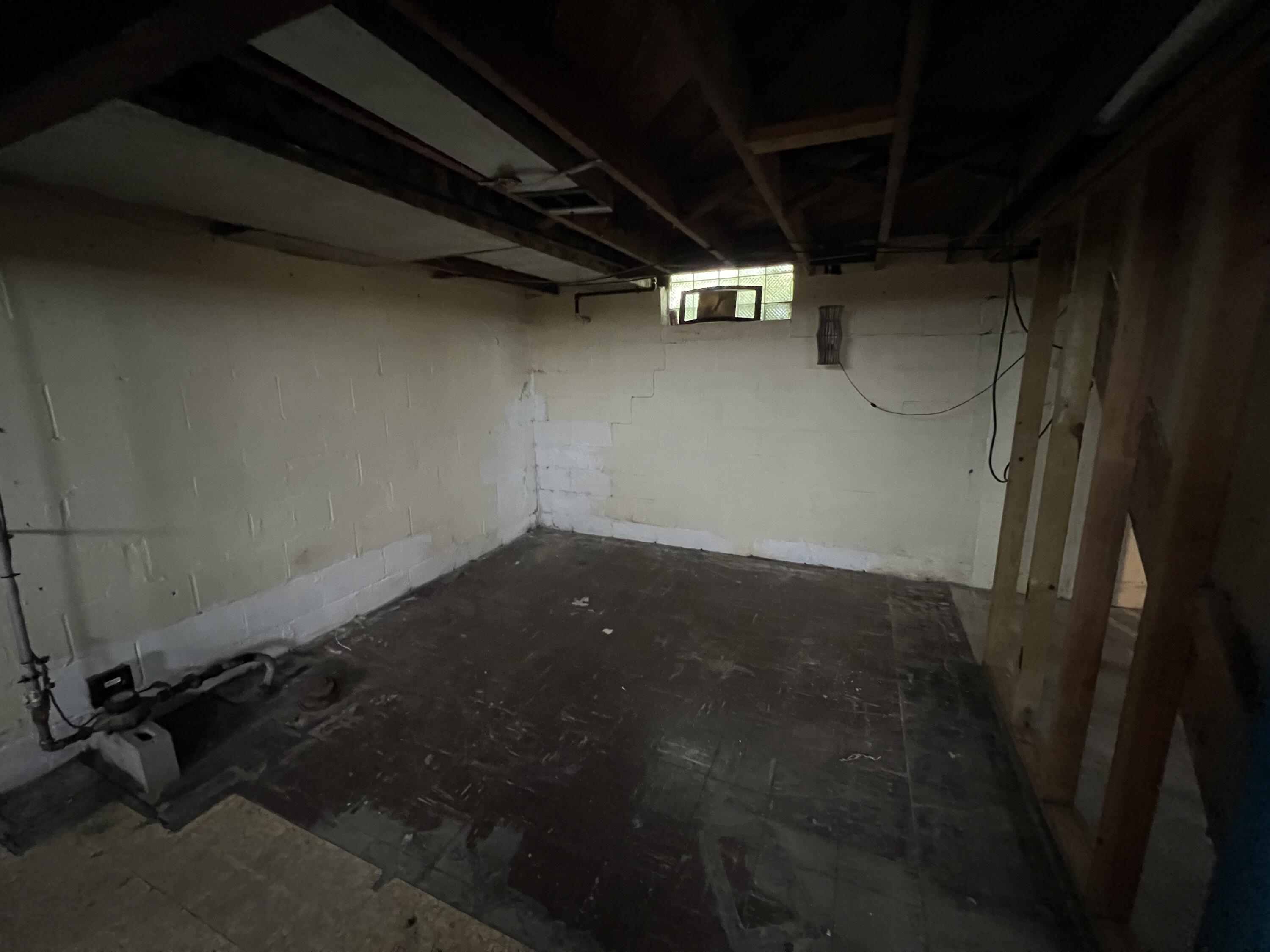 4147 North 39th Street Milwaukee, WI 53216 - Photo 22 of 32 walkthrough-photo-14