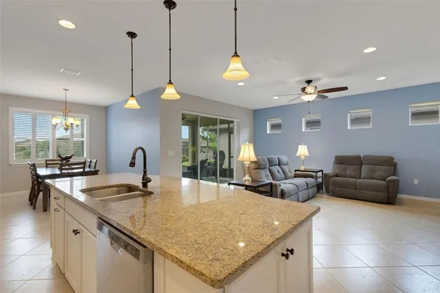 $399,900 | 613 Cantabria Drive, Davenport, FL 33837