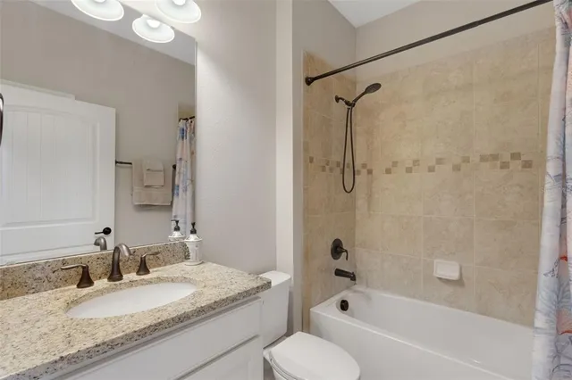 $399,900 | 613 Cantabria Drive, Davenport, FL 33837