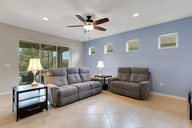 $399,900 | 613 Cantabria Drive, Davenport, FL 33837